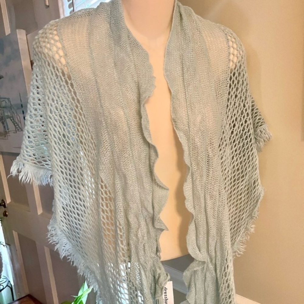 NWT Dressbarn Light Blue Knit Shawl